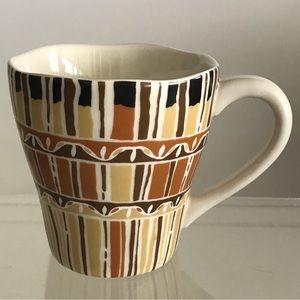 222 FIFTH "Canyon" Ceramic Coffee/Tea Mug With Wavy Rim Style